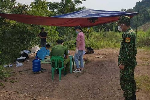 Phát hiện người tử vong tại ki ốt Bến xe vận tải Bảo NguyênTin khácVững vàng trên trận tuyến chống 'giặc lửa'Thông tin về đầu mối liên lạc, ứng trực 24/24 giờ hỗ trợ công dân nước ngoài của Sở Ngoại vụ tỉnh Lạng Sơn