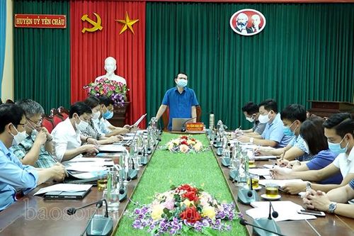 Đồng chí Phó Chủ tịch UBND tỉnh làm việc với huyện Yên Châu