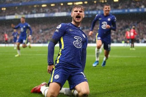 Timo Werner lập công giúp Chelsea chiếm ngôi đầu Premier League của Liverpool