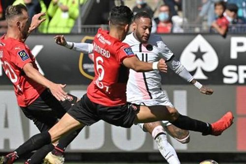 Messi cùng dàn sao PSG thua sốc 0-2 trước Rennes