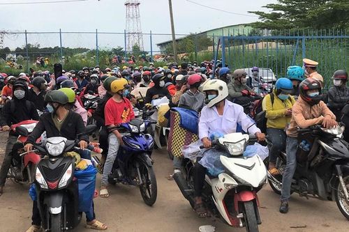 Đồng Nai đã hỗ trợ đưa hơn 15.000 công nhân về quê