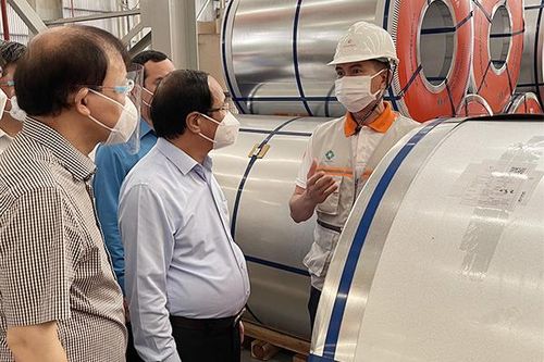 Thành lập Ban chỉ đạo phục hồi sản xuất, xem xét mở lại dịch vụ cần thiết