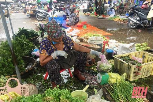 Rau xanh, củ, quả tăng giá, nhưng dự báo sẽ sớm ổn định trở lại