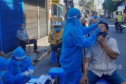Từ 7 giờ đến 17 giờ ngày 3-10, Khánh Hòa ghi nhận thêm 23 ca dương tính với SARS-CoV-2