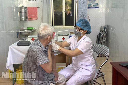 Vắc xin tốt nhất là vắc xin được tiêm sớm nhất