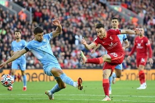 Liverpool và Man City rượt đuổi tỉ số mãn nhãn trên sân Anfield