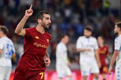 Cựu sao Man United tỏa sáng giúp Mourinho phá kỷ lục Serie A