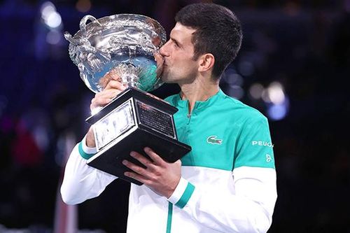 Australian Open: Hoặc tiêm vắc xin, hoặc ở nhà!