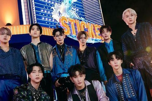 Album 'Sticker: The 3rd Album' của NCT 127: Âm thanh mới, vị thế mới của K-pop
