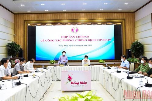 Nguy cơ lây nhiễm cộng đồng khi lượng người về tự phát ngày một nhiều
