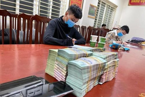 Đường dây đánh bạc nghìn tỷ ở Hà Nội được vận hành ra sao?