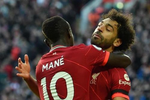 Liverpool - Man City 'cưa điểm', Tottenham ngắt mạch 3 trận thua liên tiếp