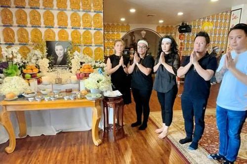 Bằng Kiều, Thanh Thảo viếng Phi Nhung ở Mỹ