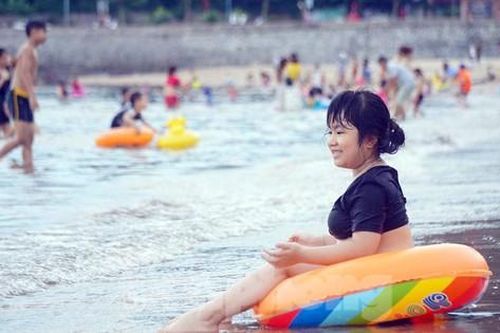 Người Hải Phòng tiêm 1 mũi vắc-xin có thể đi du lịch, tắm biển