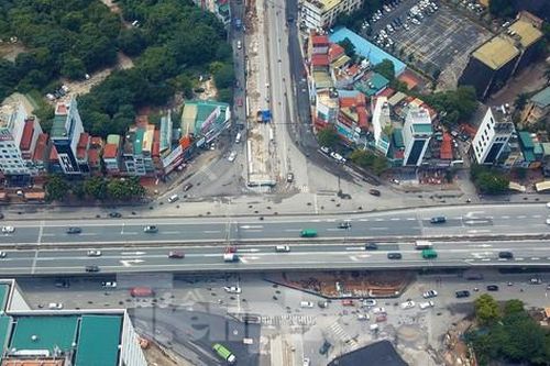 Dự án trọng điểm hầm chui Lê Văn Lương đang thi công hiện ra sao sau thời gian giãn cách?