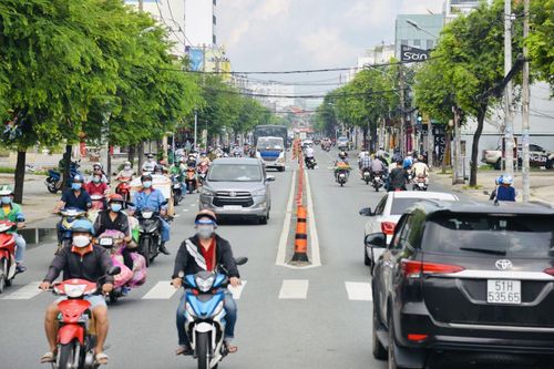 TP Hồ Chí Minh: Xử phạt 588 trường hợp vi phạm khi ra đường với hơn 1 tỷ đồng