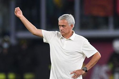 Mourinho lập kỷ lục bất bại sân nhà lâu nhất Serie A