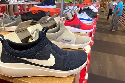 Chuỗi cung ứng của Nike, Under Armour gián đoạn nghiêm trọng vì dịch bệnh ở Việt Nam