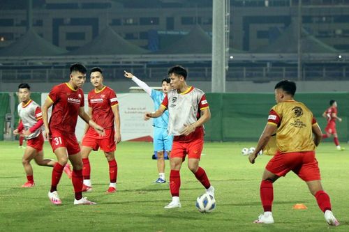 Hứng khởi trước giờ xung trận