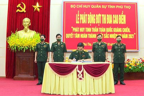 Bộ CHQS tỉnh phát động đợt thi đua cao điểm
