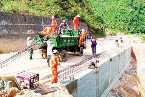 Chính trị - Xã hội An ninh - Quốc Phòng Giữ đường huyết mạch