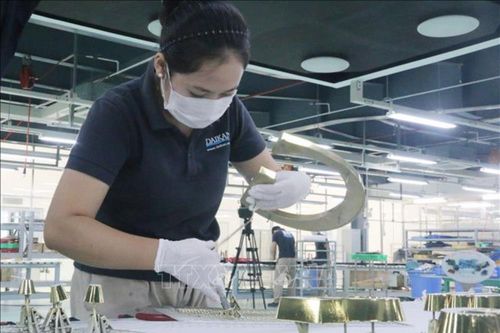 Đồng Nai chấp thuận cho hơn 18.000 lao động đi, về hàng ngày