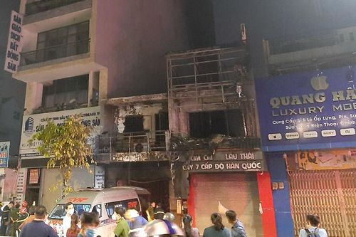Thành phố Hồ Chí Minh: Cháy 2 căn nhà, 1 người chết, 3 người bị thương