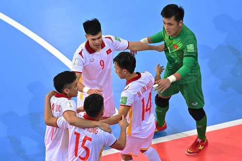 Chiêm ngưỡng lại bàn thắng đẹp nhất Futsal World Cup của ĐT Việt Nam