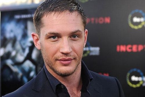 Sự thật sau những chiếc mặt nạ của Tom Hardy