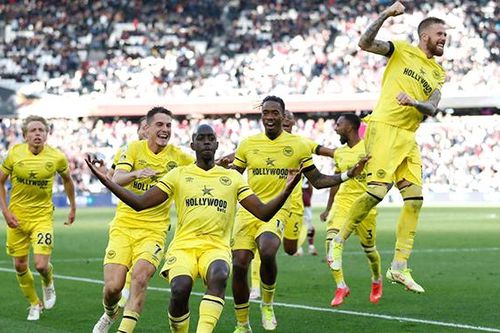 Ấn tượng vòng 7 Ngoại hạng Anh: Brighton, Brentford ngổ ngáo, Leeds hồi sinh
