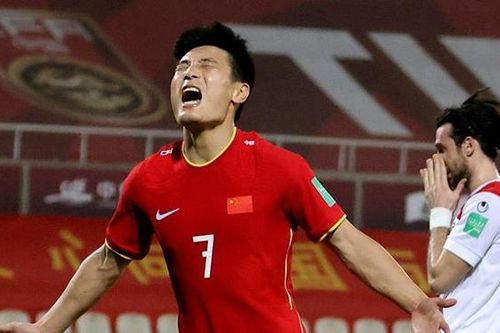 Ngôi sao Trung Quốc đặt mục tiêu thắng Việt Nam