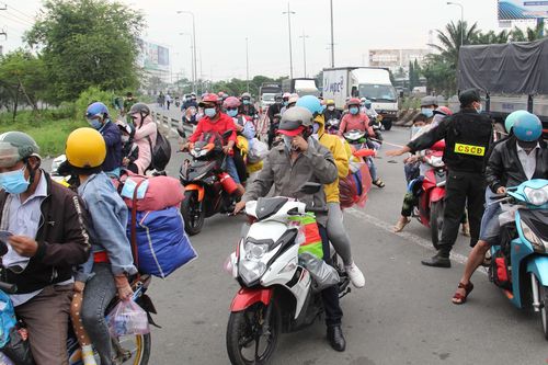 Nỗi niềm về quê