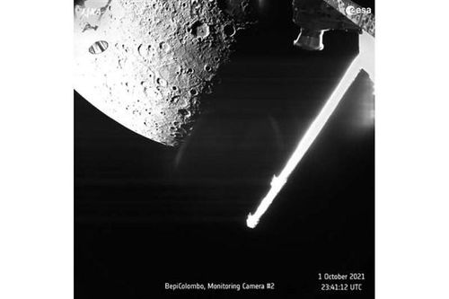 BepiColombo ghi lại hình ảnh đầu tiên về sao Thủy