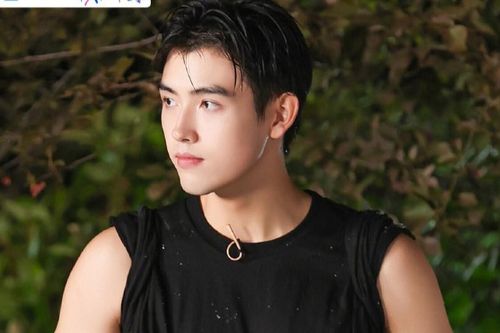 'Thiếu gia Gen Z' Trần Phi Vũ lộ tạo hình kém sắc trên trường quay, nghi vấn bị 'dìm hàng'?