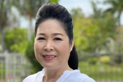 NSND Hồng Vân lên tiếng làm rõ khi bị nói quảng cáo sản phẩm kém chất lượng