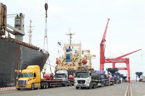 Kinh tế thế giới đối diện nhiều sức ép để hồi phục