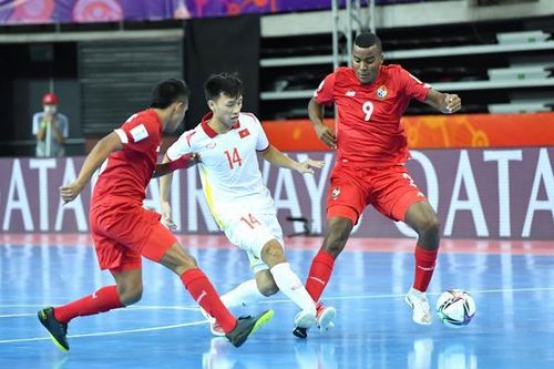 Nguyễn Văn Hiếu đoạt bàn thắng đẹp nhất futsal World Cup 2021