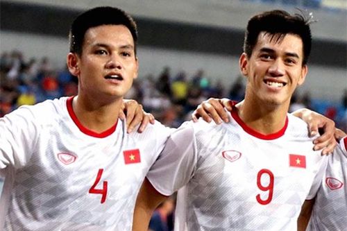 Tái hợp cặp bài trùng Tấn Tài - Tiến Linh?