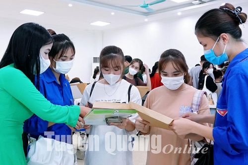 Đại học Tân Trào đón hơn 700 tân sinh viên đợt 1