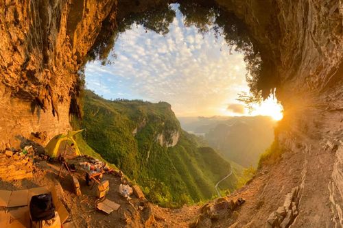 Điểm cắm trại hot nhất Hà Giang: Không wifi, chỉ có cảnh quan tuyệt mỹ như tranh