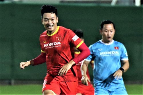 Thành Chung: 'Vào trận, mọi người sẽ biết chúng tôi chuẩn bị thế nào'