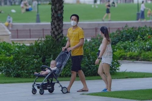 Cuộc sống bình thường mới của cư dân các chung cư ở TP.HCM