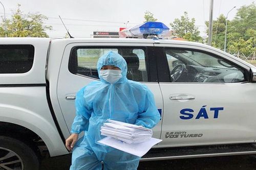 Góp sức đẩy lùi dịch bệnh
