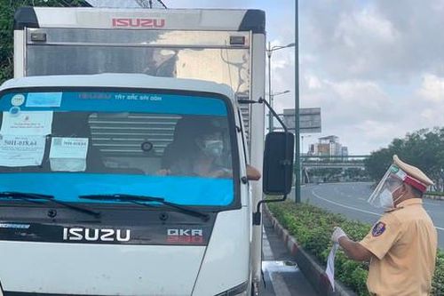 Từ ngày 10-10: Chấm dứt hiệu lực giấy nhận diện phương tiện có mã QR
