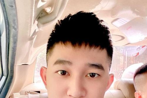 Hà Nội: 'Hoàng tử gió' tử vong trong một chung cư
