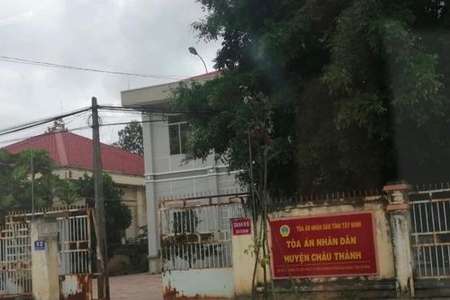 Tây Ninh: 2 cựu lãnh đạo TAND bị khởi tố