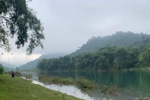 Hà Giang: Lật thuyền trong đêm, 4 học sinh mất tích
