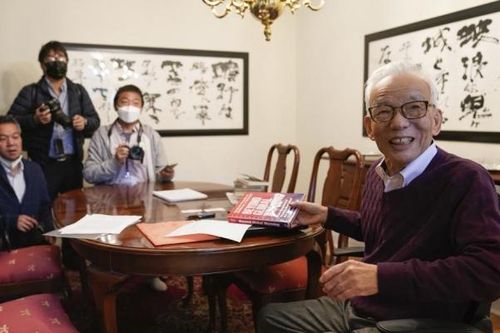 Giải Nobel vật lý 2021 tôn vinh các công trình chống biến đổi khí hậu