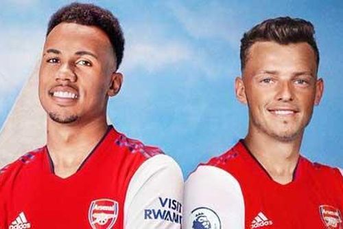 Arsenal đã có cặp trung vệ ưng ý