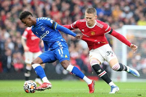 Man United sẽ làm cách mạng bằng McTominay và sơ đồ 4-3-3